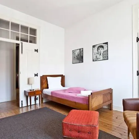 Spacious Sunny Flat- Baixa / Rossio Apartament *