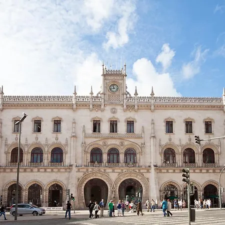 Spacious Sunny Flat- Baixa / Rossio * Lissabon